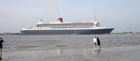 Queen Mary 2